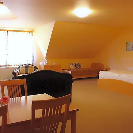 Motel U Krbu Vestec (Prague-West)